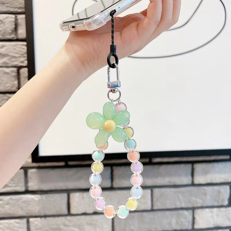 Fresh Beaded Flower Bracelet for Phone